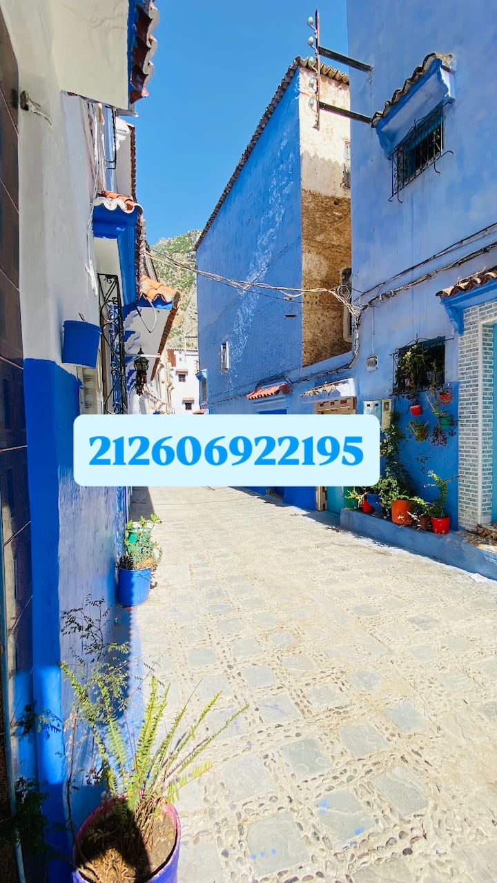 Studio Bleu – Chefchaouen Porte Bab Souk